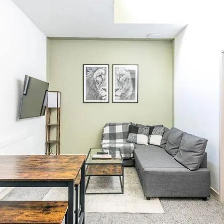 Contemporary Upnor House With 2 Free Parking By Prescott Apartments Bristol Exterior photo