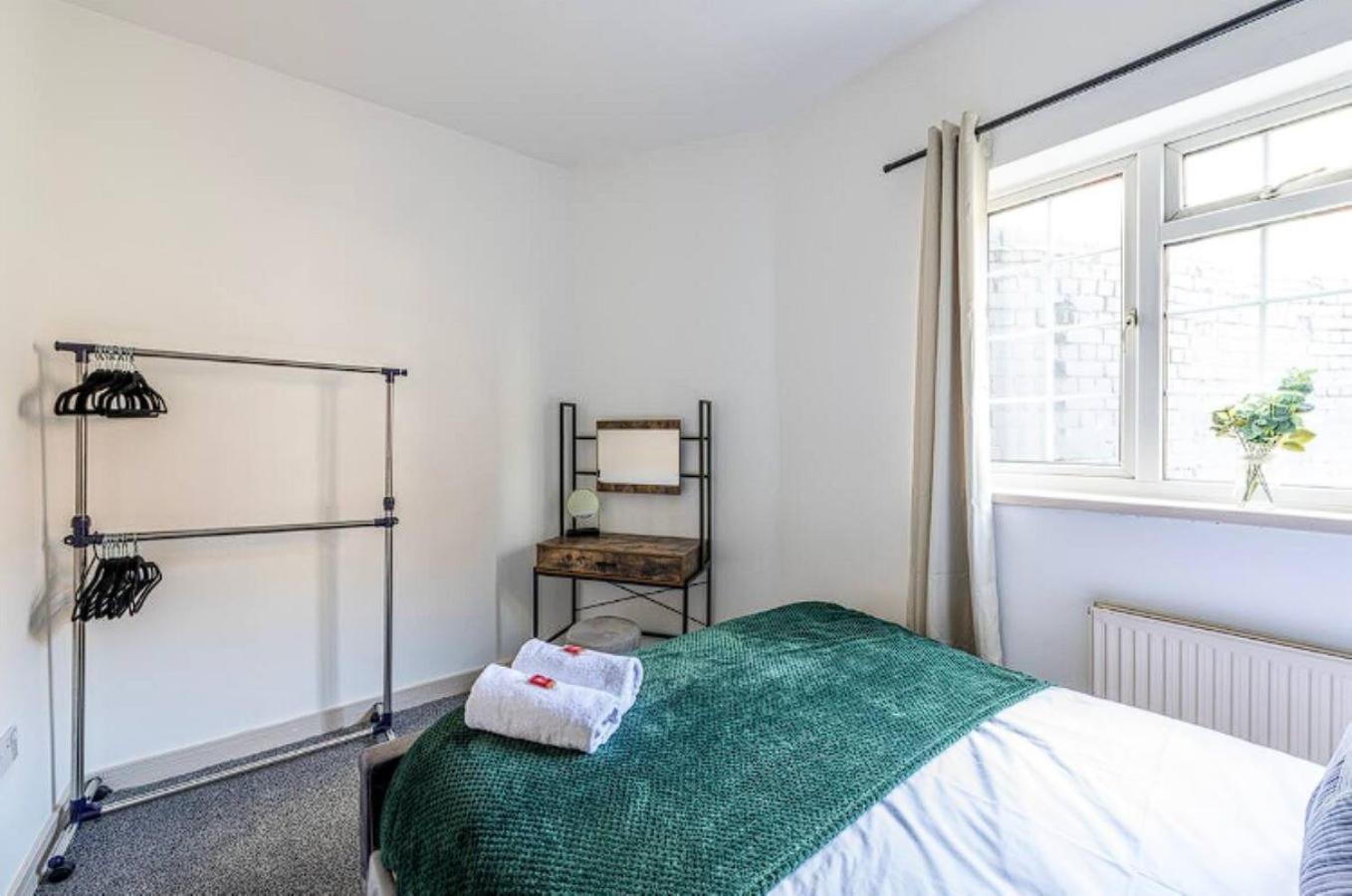 Contemporary Upnor House With 2 Free Parking By Prescott Apartamento *